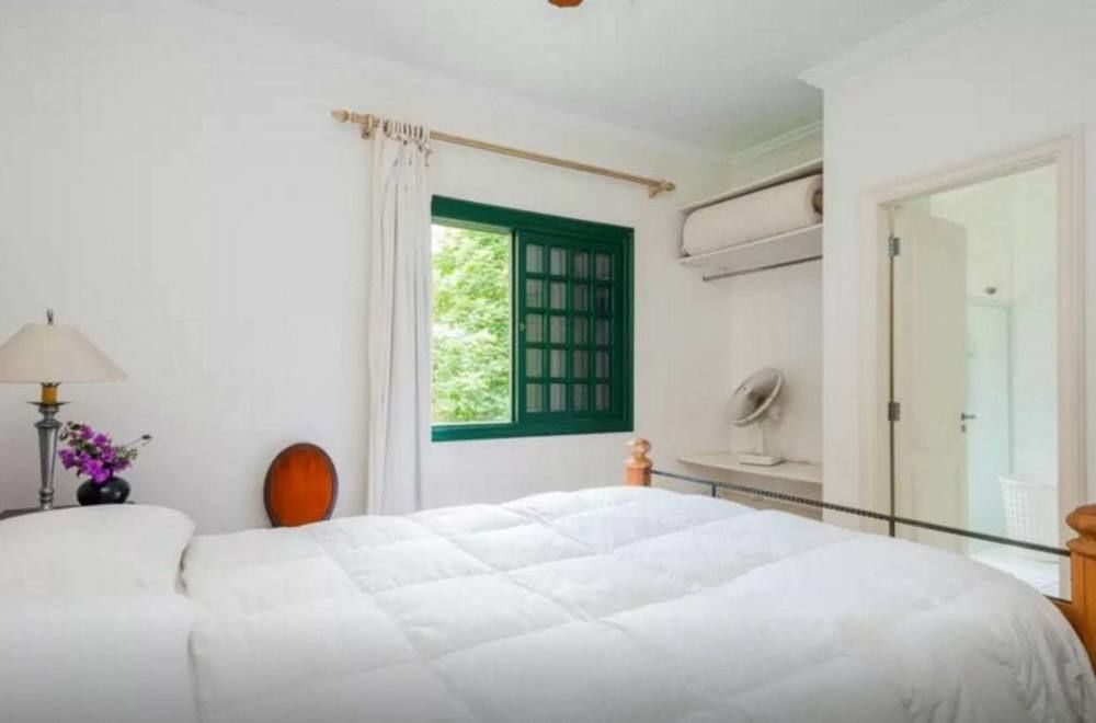 Villa Serena Bed & Breakfast 엠부 외부 사진